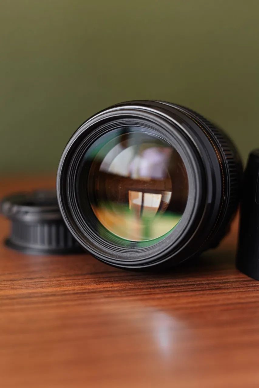  Lente Canon EF 85mm f/1.8 USM