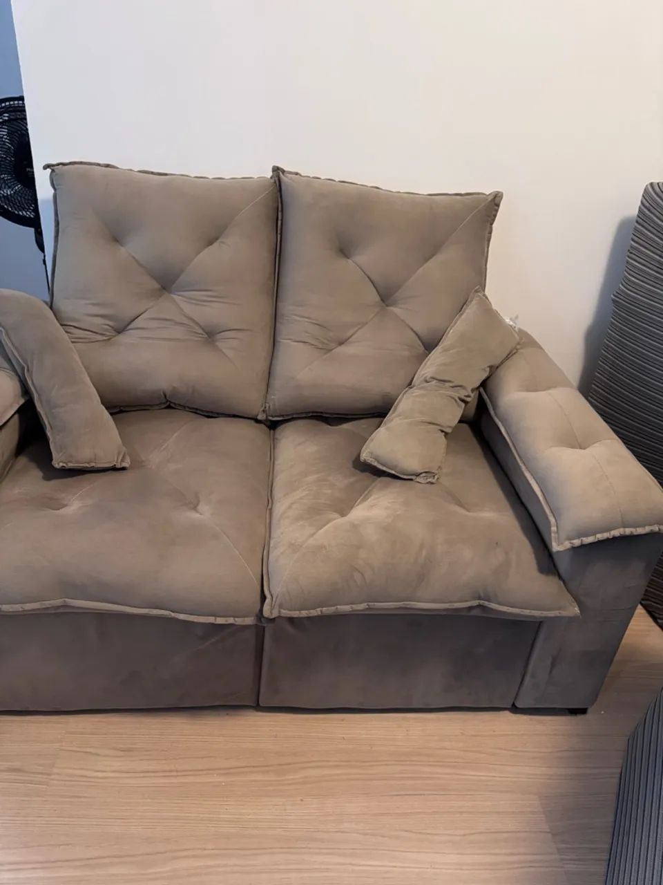 Vendo sofá semi novo - Foto 4