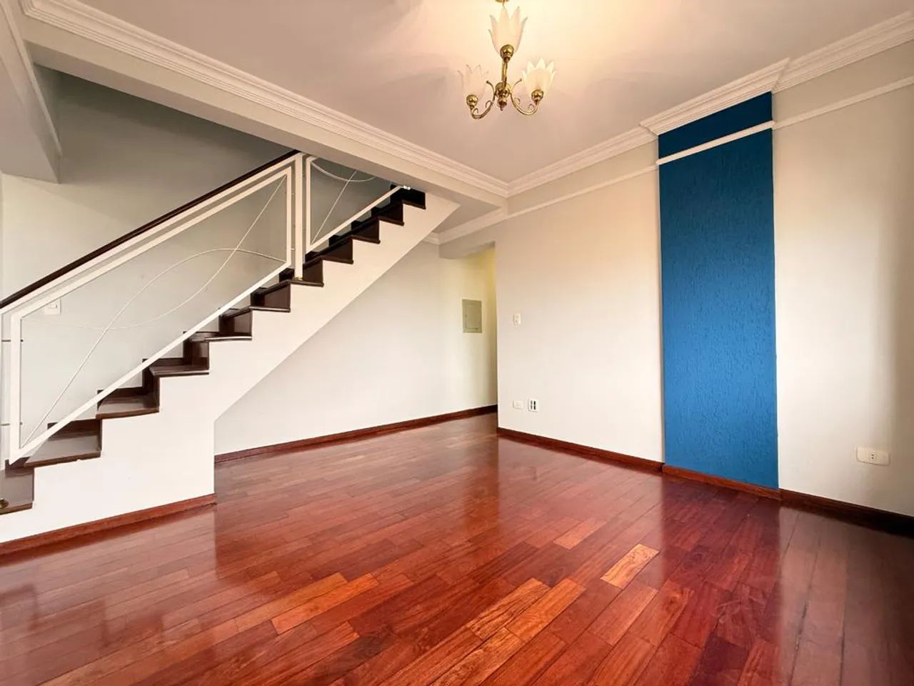 Apartamento Duplex para alugar em Maringá, Zona 07, com 4 quartos, com 224.61 m² - Foto 5