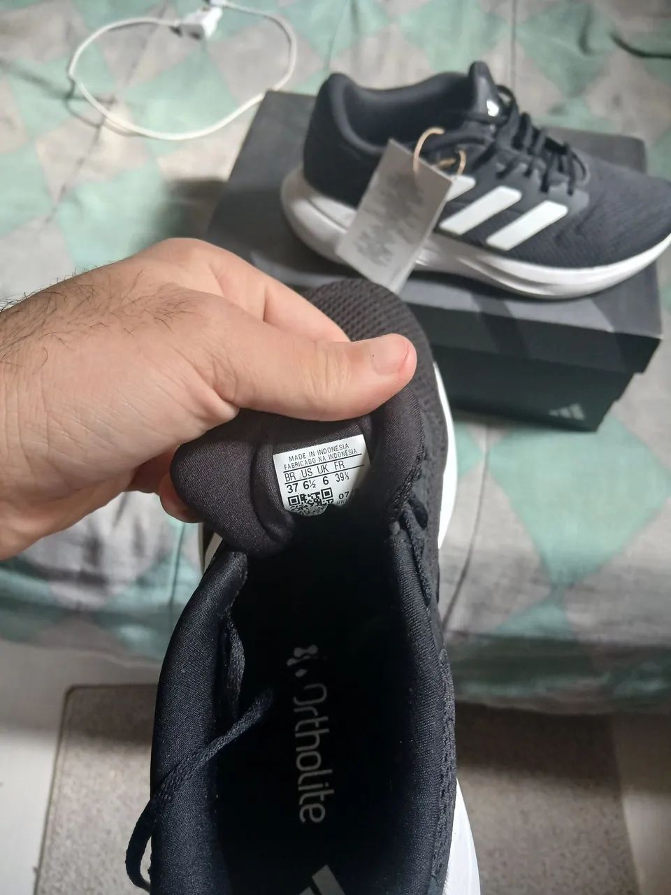 Tênis adidas   Modelo   Response Runner  - Foto 4