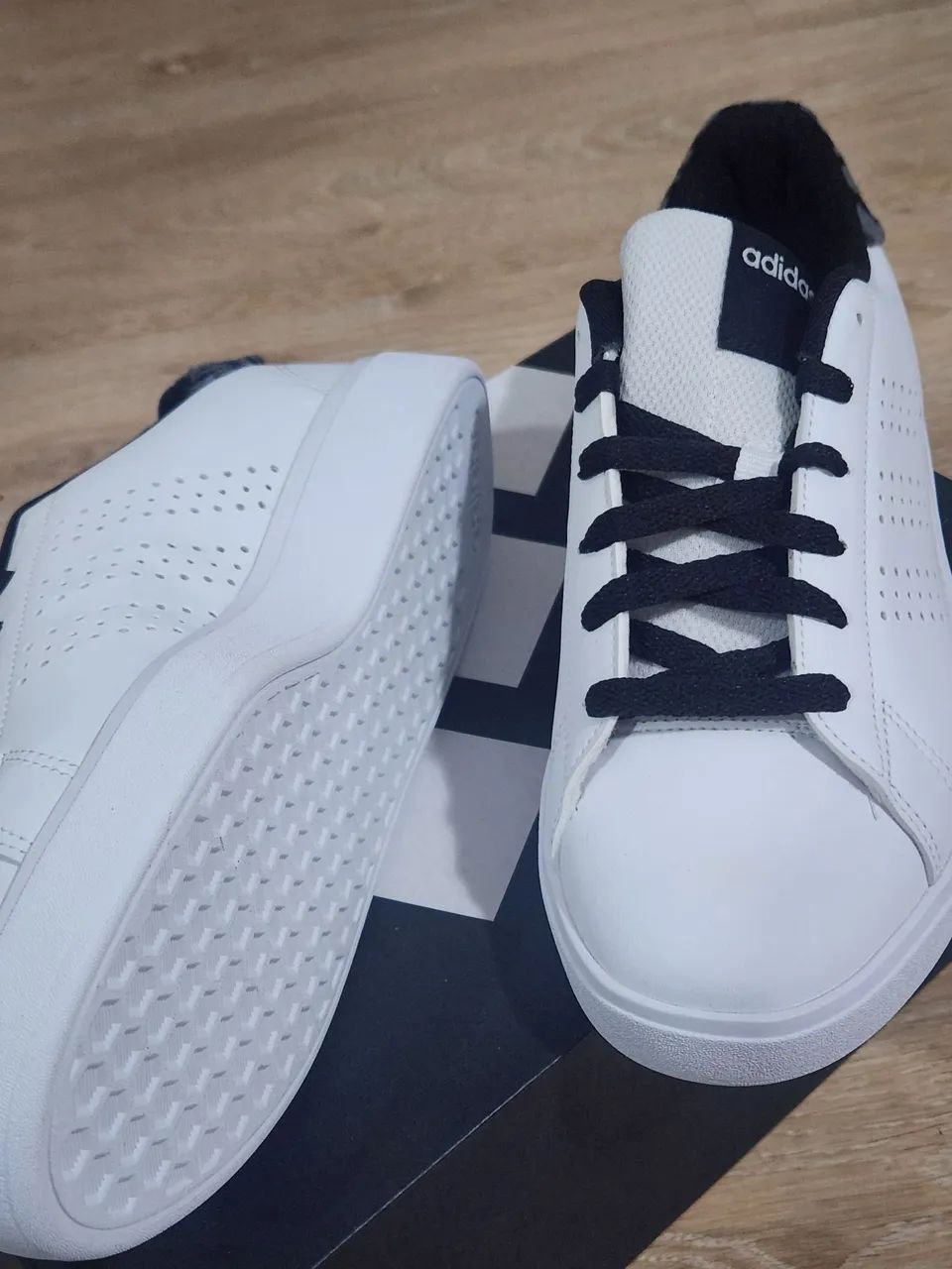 Tênis Adidas Advantage 2.0 tamanho 35 - Foto 3
