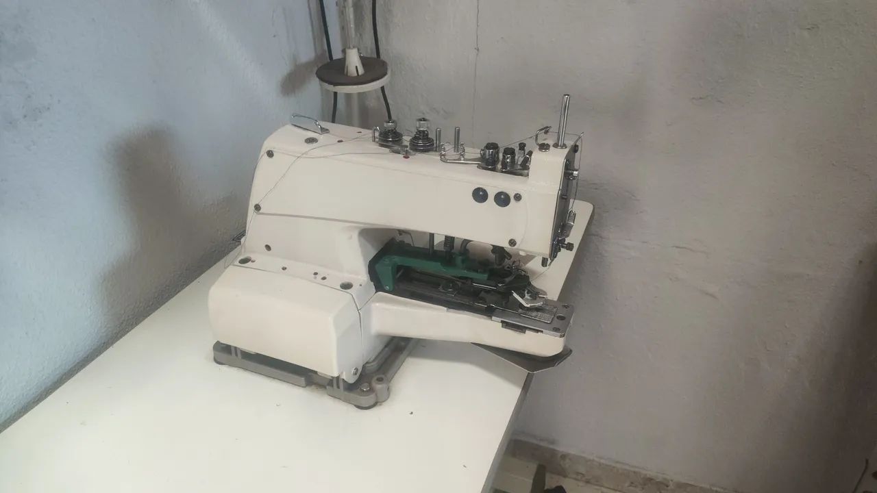 Vende se caseadeira e botoneira  - Foto 5