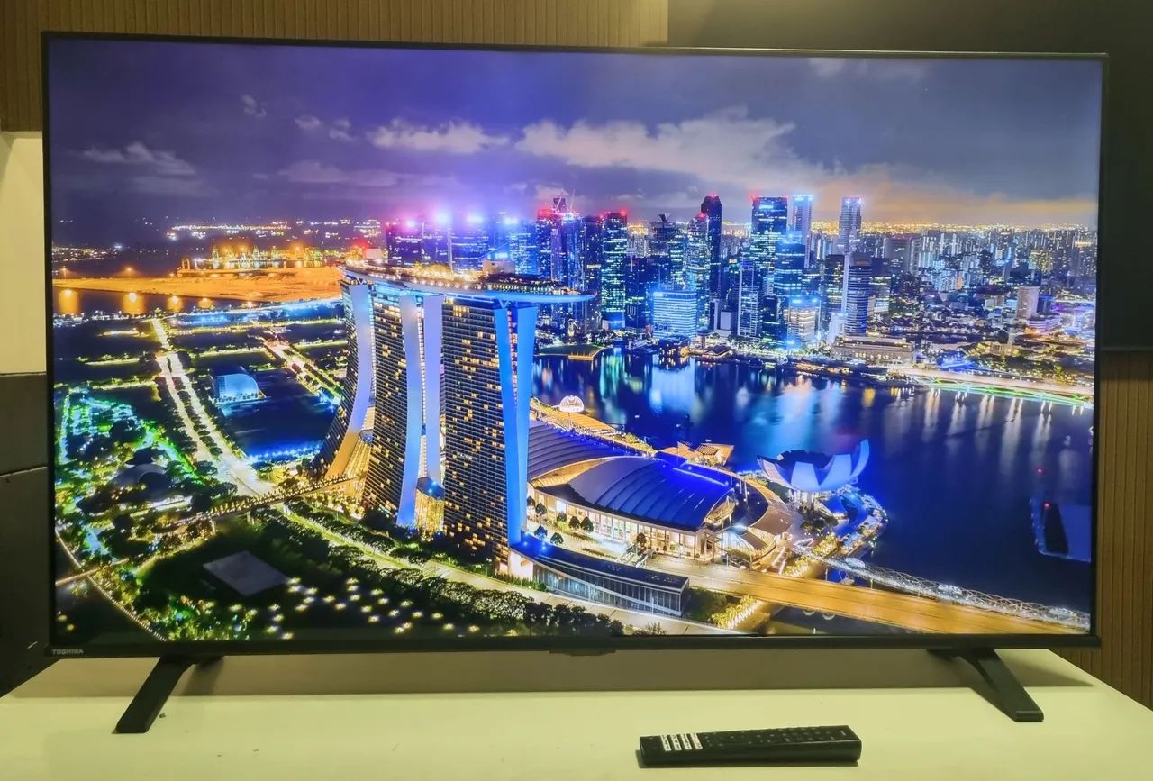 Smart TV Toshiba 4k QLED 55polegadas Apenas 3 meses de uso<br>Com Garantia ?<br>