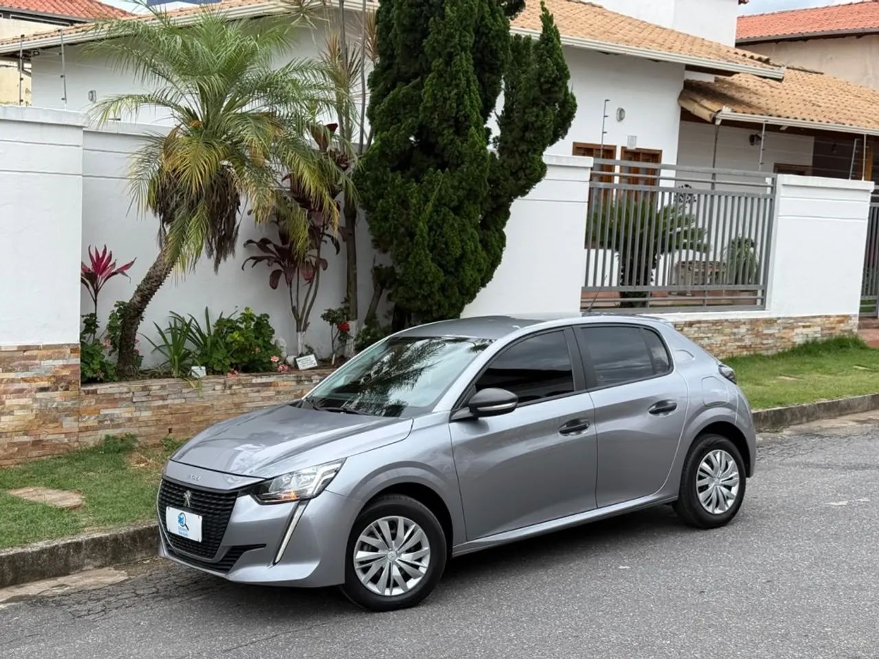 Peugeot 208 LIKE 1.0 FLEX 6V 5P MEC. 2024