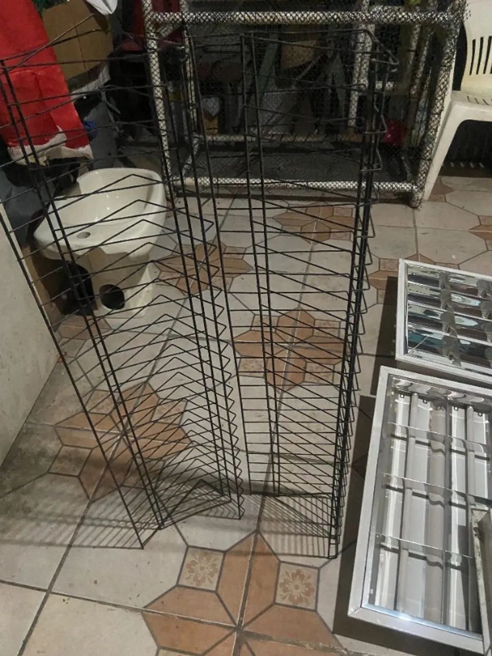 Para-Despegar-5 Luminárias mais- Mais 2 Porta CD + Lavatorio mais uma Gaiola-tudo por 150-