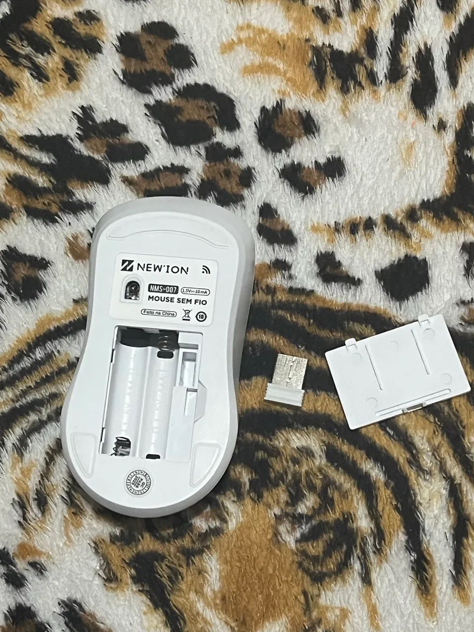 Mouse Sem Fio New?ion NMS-007 Branco (Com Conector USB)