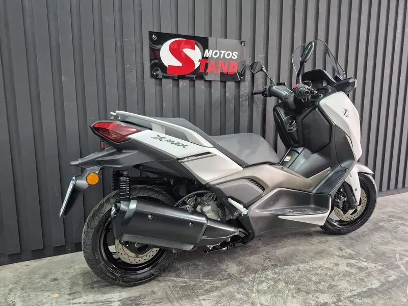 Yamaha XMax 250 cc  - Foto 4