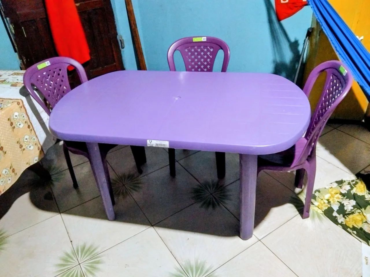 Conjunto Novo Mesa e Cadeiras Leia a Descrição  - Foto 2