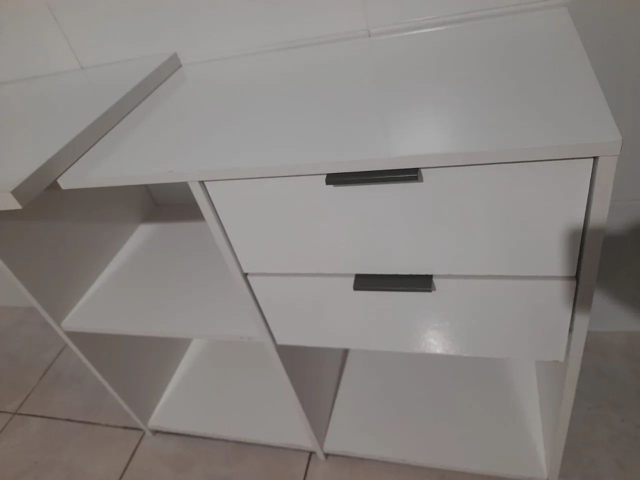 Mesa de escritório com tampo giratório - Foto 2