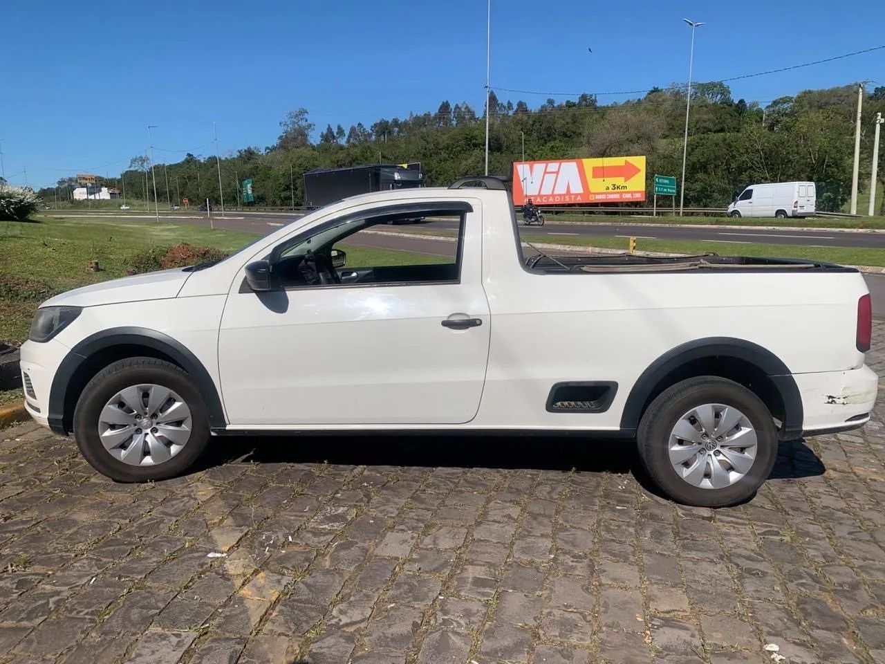 Volkswagen Saveiro TRENDLINE 1.6 T.FLEX 8V 2017