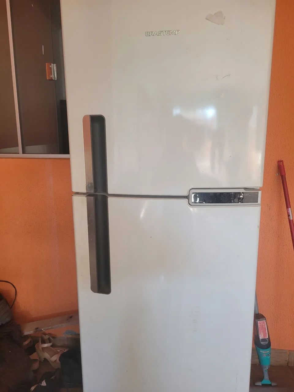 Geladeira com defeito