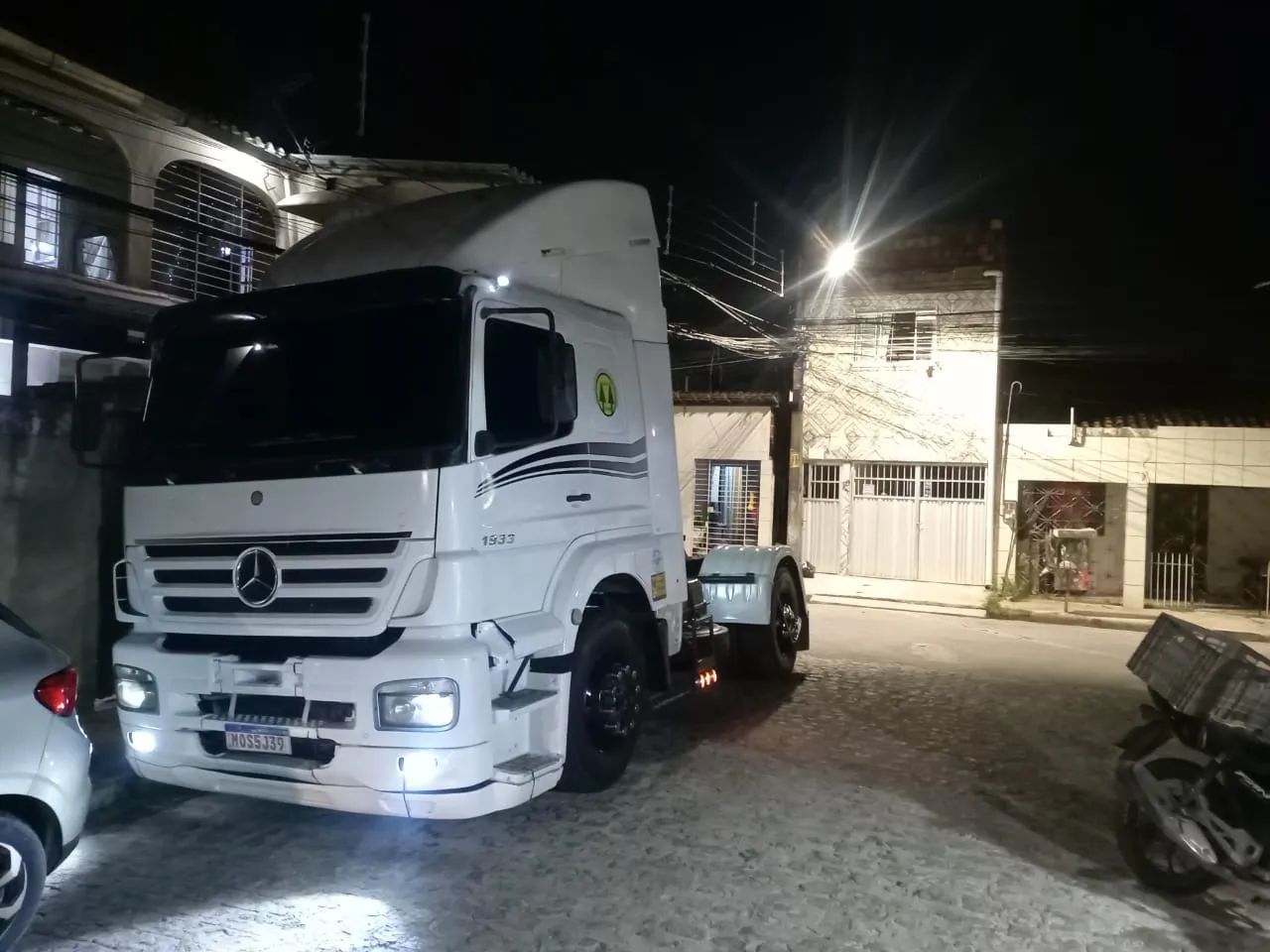 Axor 1933 Mercedes 2006 - Foto 2