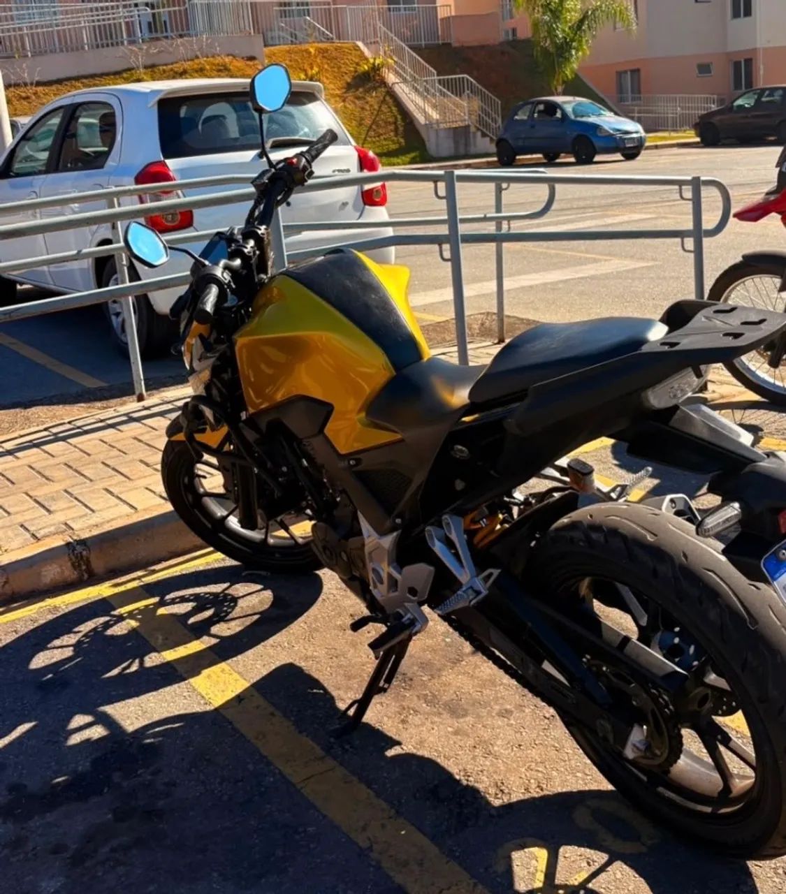 CB300 ABS baixo km - Foto 3
