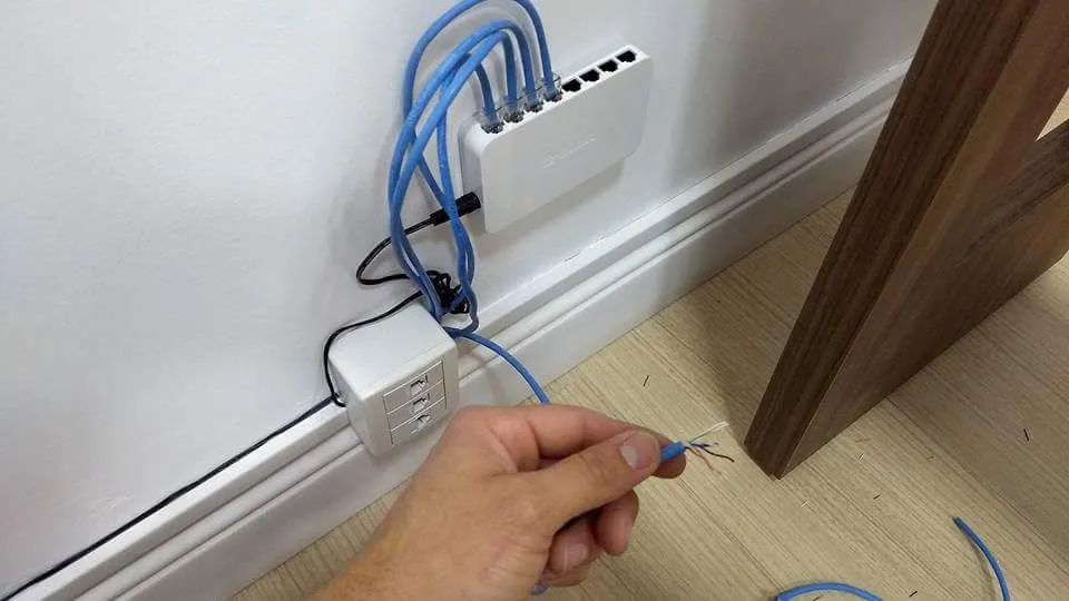 Cabemaneto de Internet 