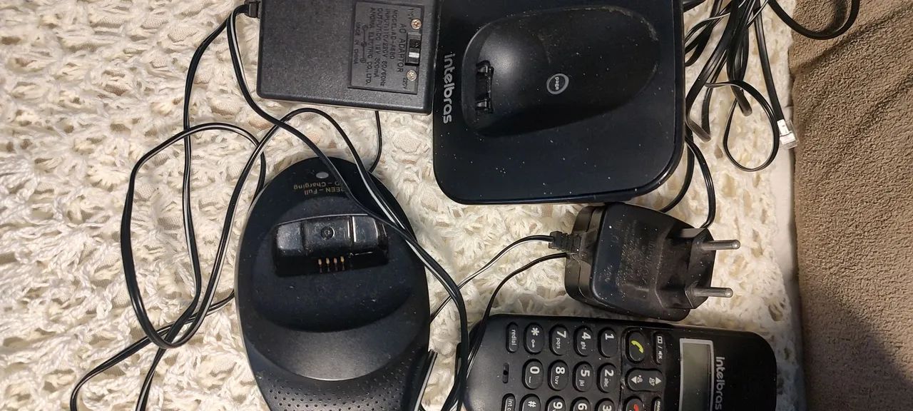Telefone sem fio Intelbras+ base Panasonic  - Foto 2