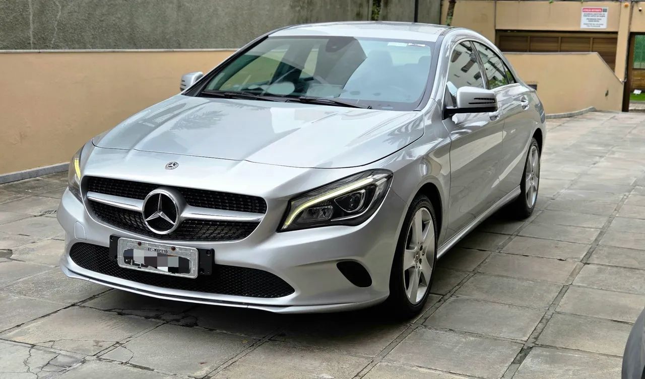 Mercedes-Benz Cla-180 2018