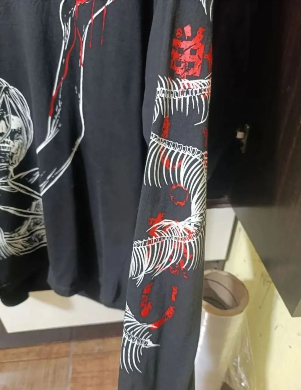 Blusa eren attack on titan ikaricorp - Foto 3