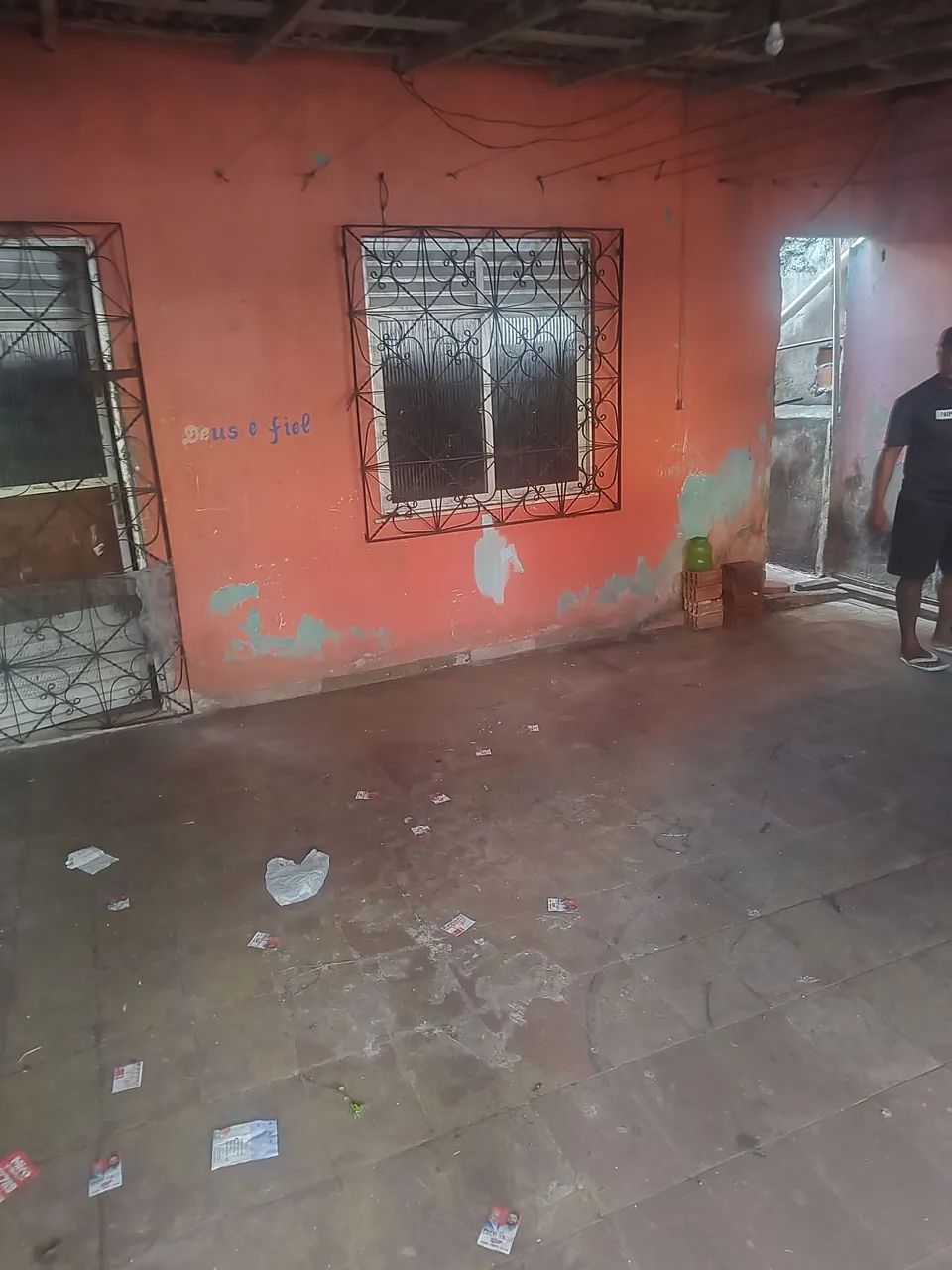 Vende-se terreno com uma casa  - Foto 3