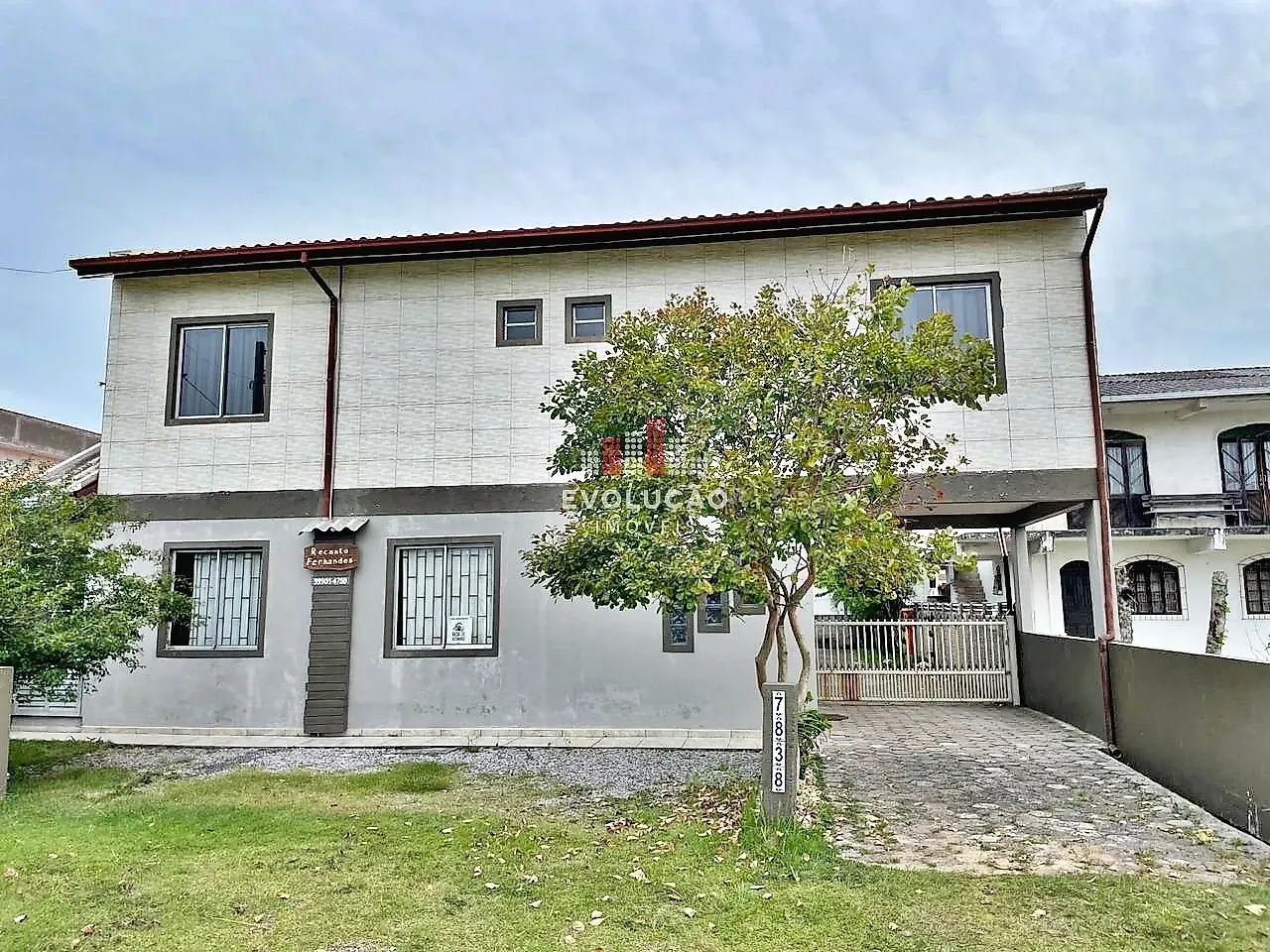 CASA 3 Quartos, 2 Vagas, Churrasqueira - Pinheira