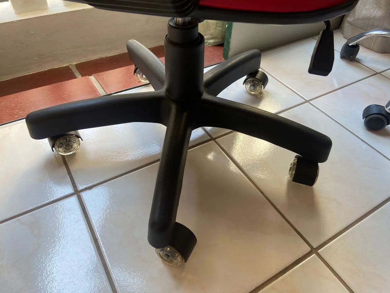 cadeira gamer e escritório - Foto 2