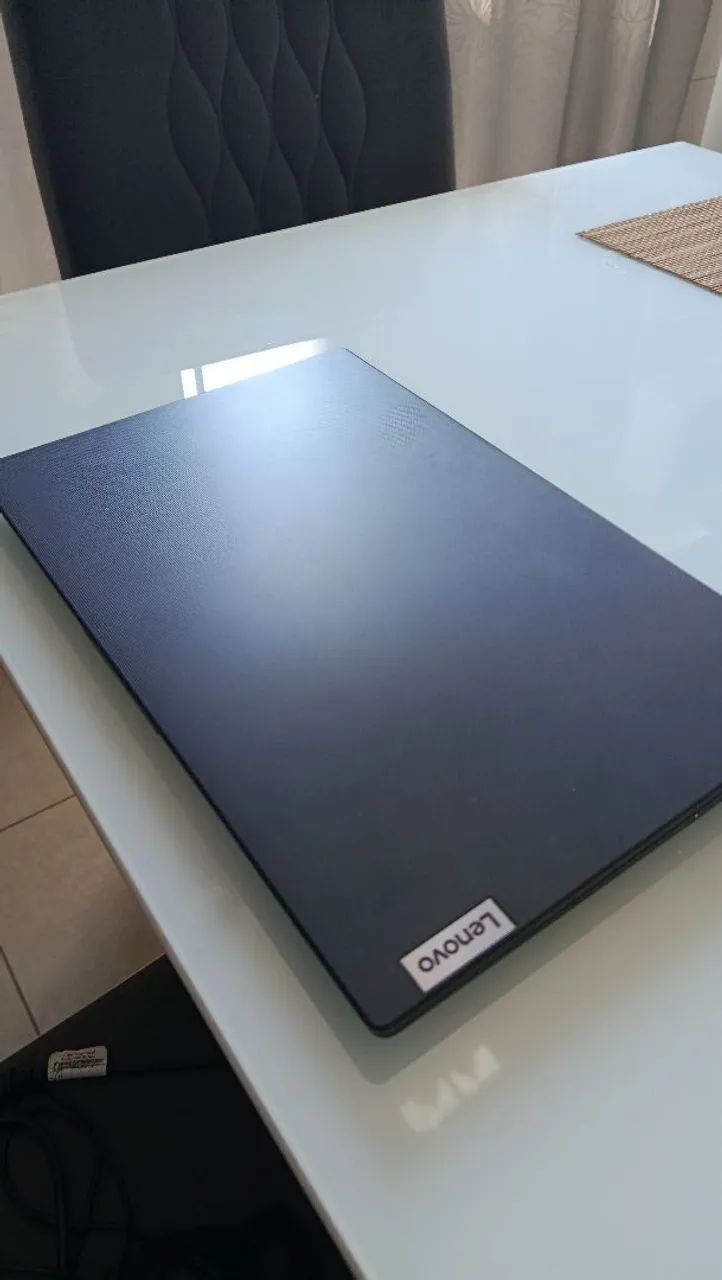 Notebook Lenovo v15 - Foto 4