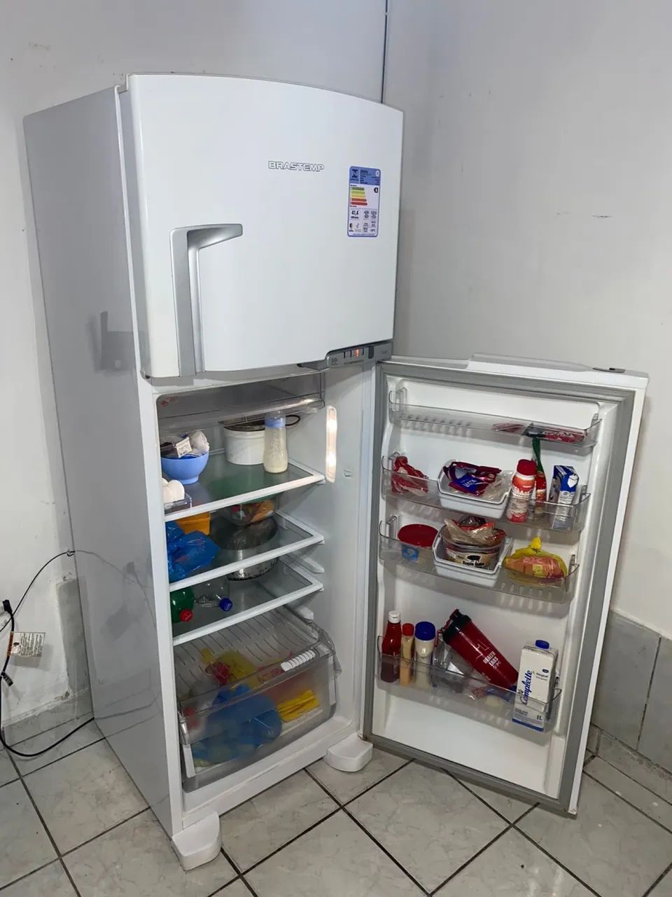 VENDO GELADEIRA BRASTEMP FROST FREE  - Foto 3