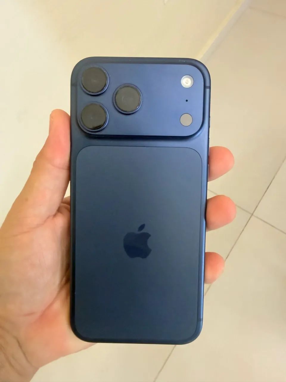 IPHONE 17 PRO MAX IMPECÁVEL  - Foto 5