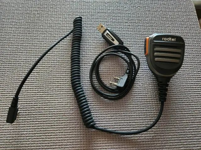 Radtel - Microfone Ptt + Cabo de Programação 