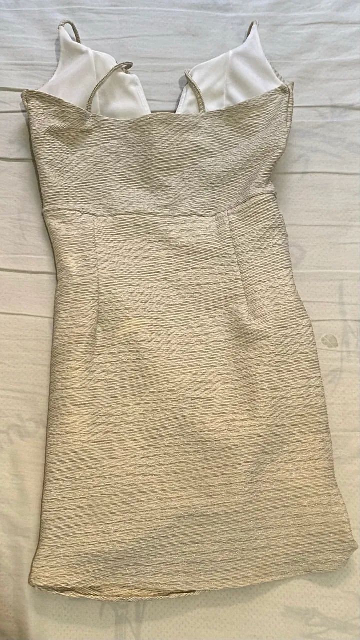 Vestido curto off white