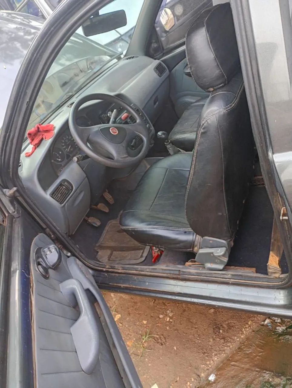 Fiat Strada Working 1.5 MPI 8V CE (álcool) 2001 - Foto 3