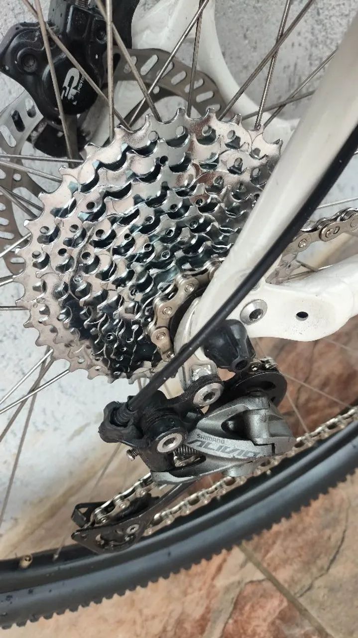 Bicicleta aro 29 SPECIALIZED Hardrock  - Foto 2