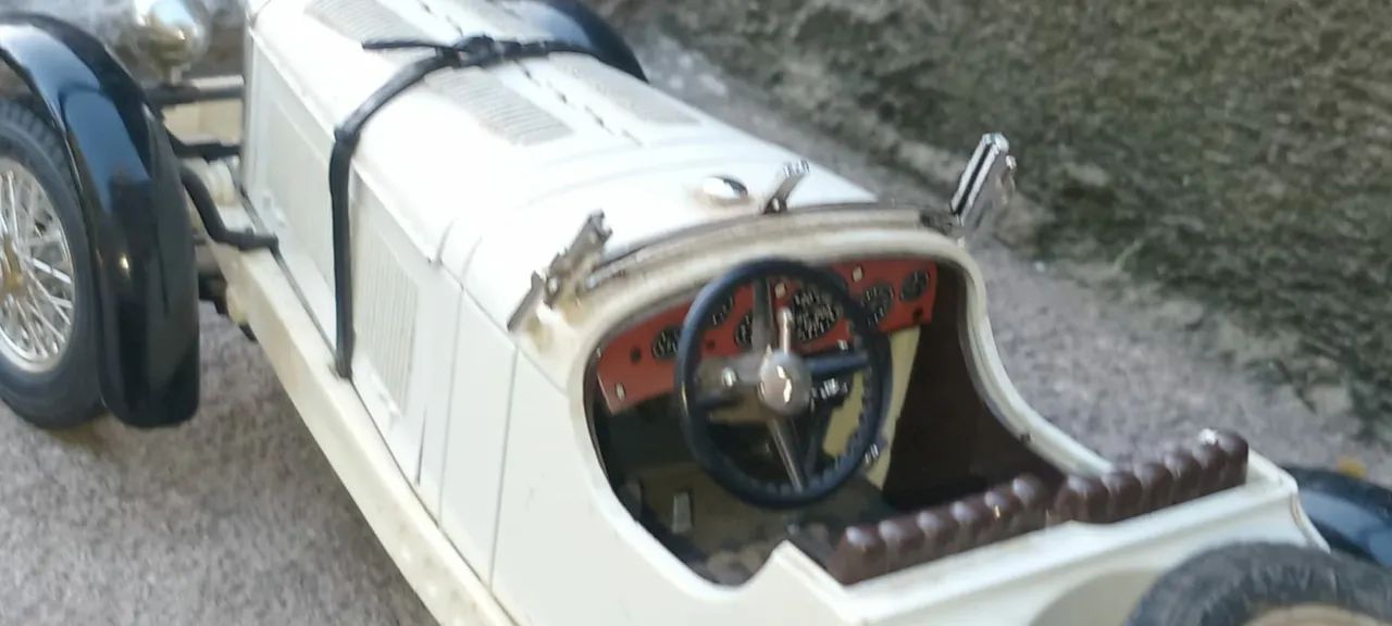 Miniatura Mercedes Benz SSK - 1931 - 1/18 - Foto 2
