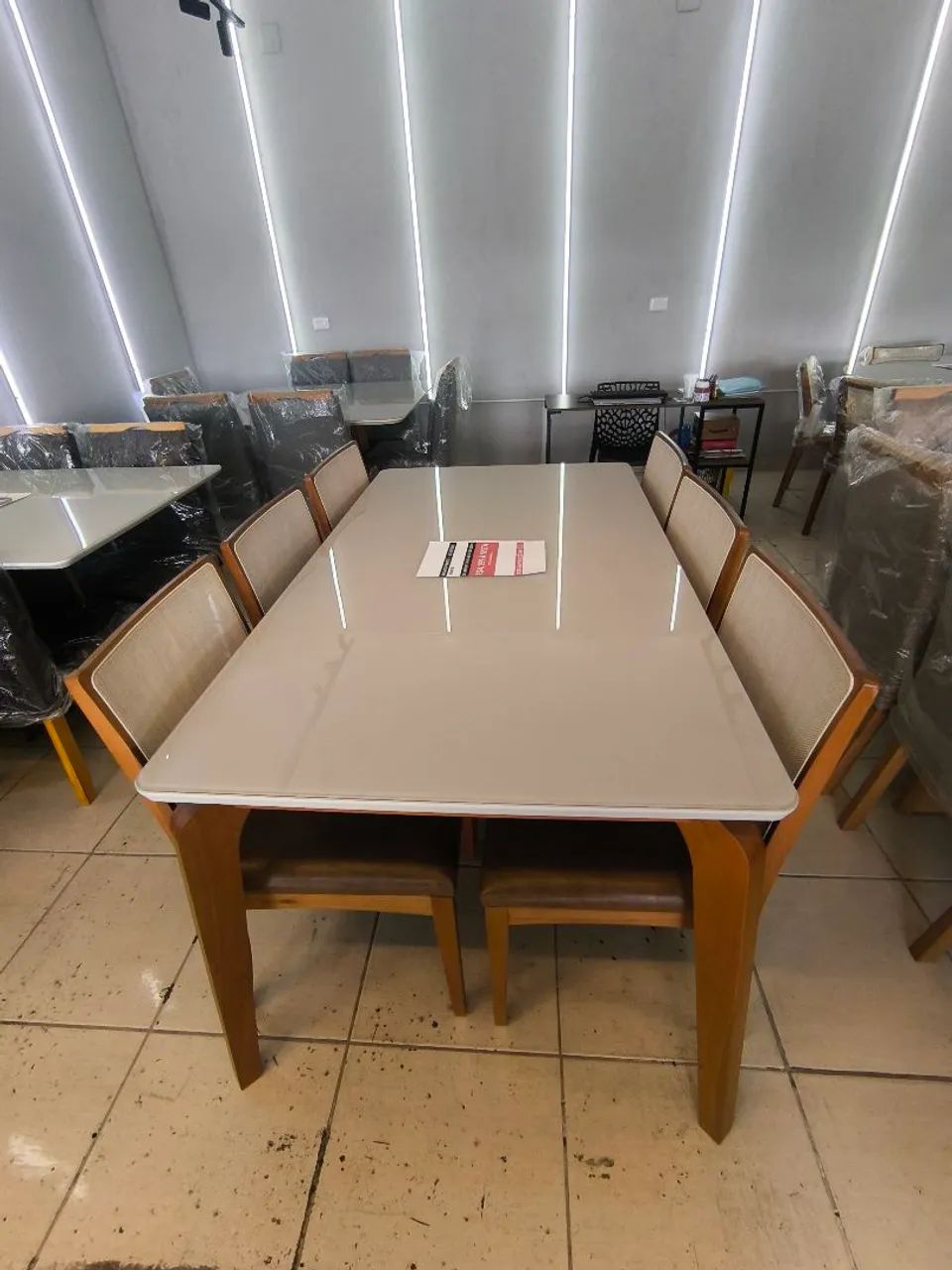 MESA DE JANTAR RETANGULAR+6 CADEIRAS BELÍSSIMAS - Foto 4