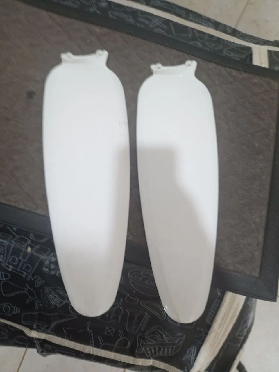 Vendo duas pás para ventilador de teto Ventisol 