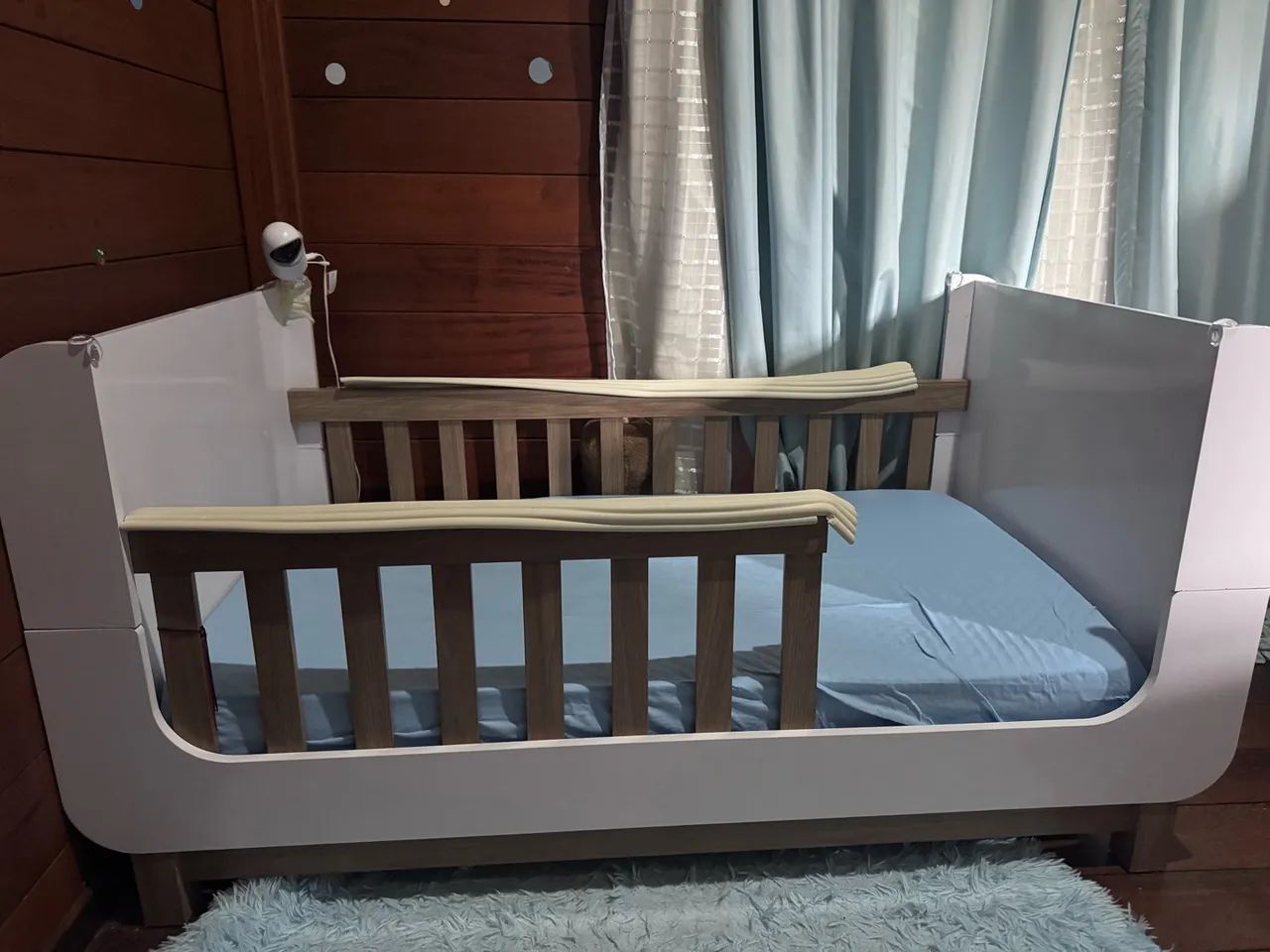 Cama montessoriana infantil com colchão  - Foto 2