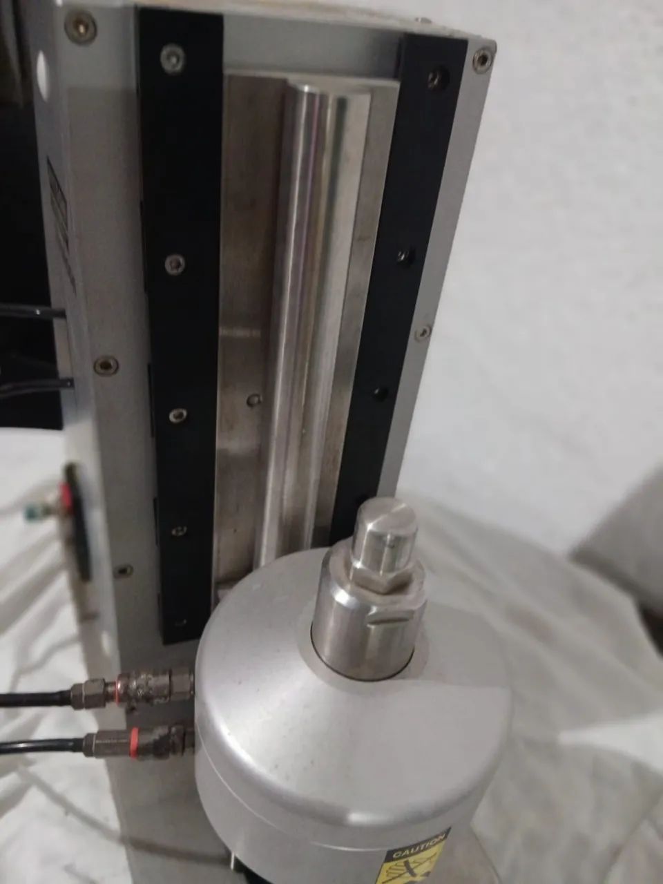 Máquina de tampagem ou fechamento crimpagem Flexicon FS10 - Foto 3