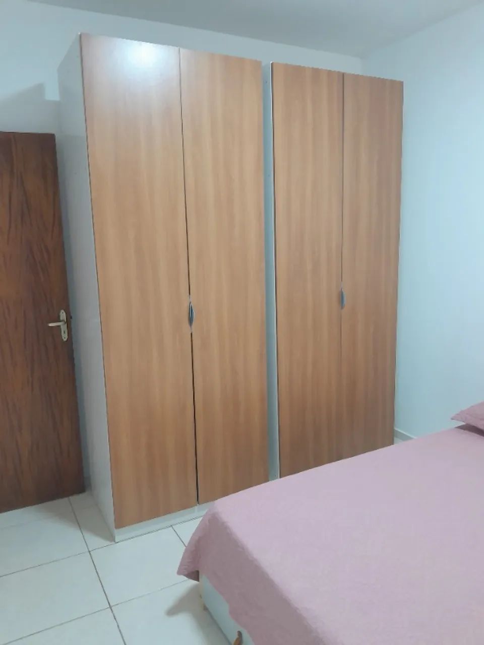 Guarda-roupa modular Hera CabeCasa com 2 torres + ponte - grande e espaçoso - Foto 3