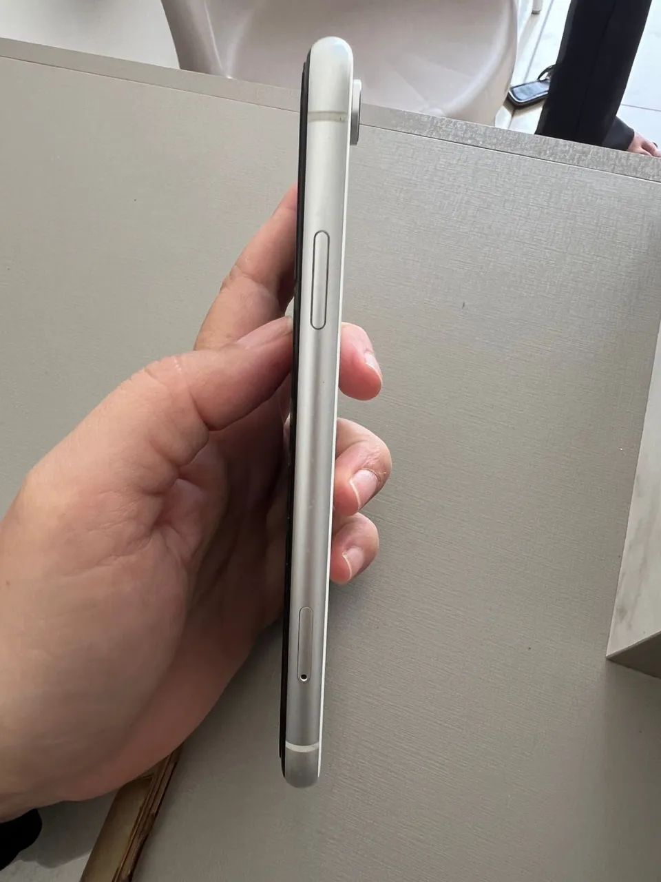 iPhone XR 64g - Foto 2