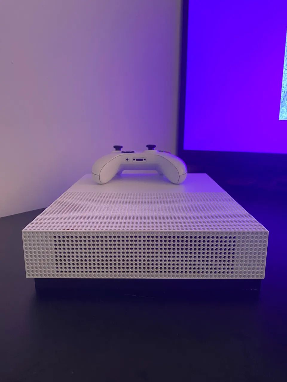 Xbox One S 1TB ÓTIMO ESTADO  - Foto 3