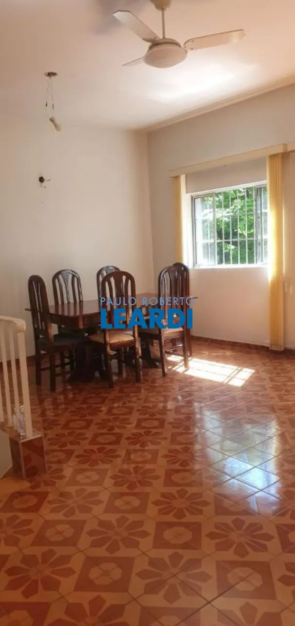 CASA ASSOBRADADA - PERDIZES - SP