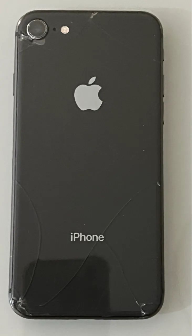 iPhone 8, 64gb original com nota fiscal e caixa  - Foto 3
