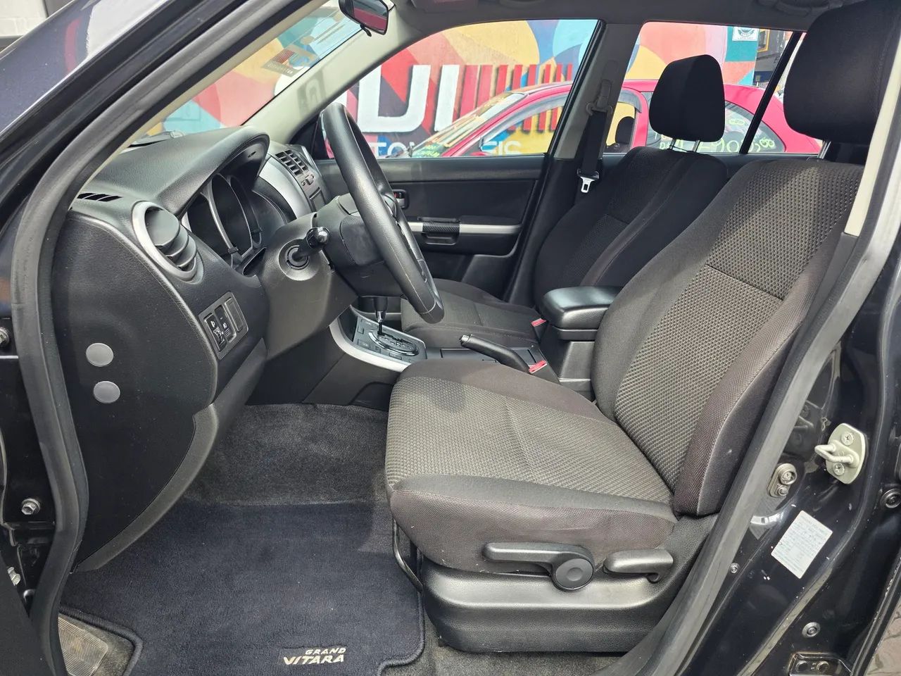 Suzuki Grand Vitara 2.0 16V 4x2/4x4 5p Aut., foto 8 de 14