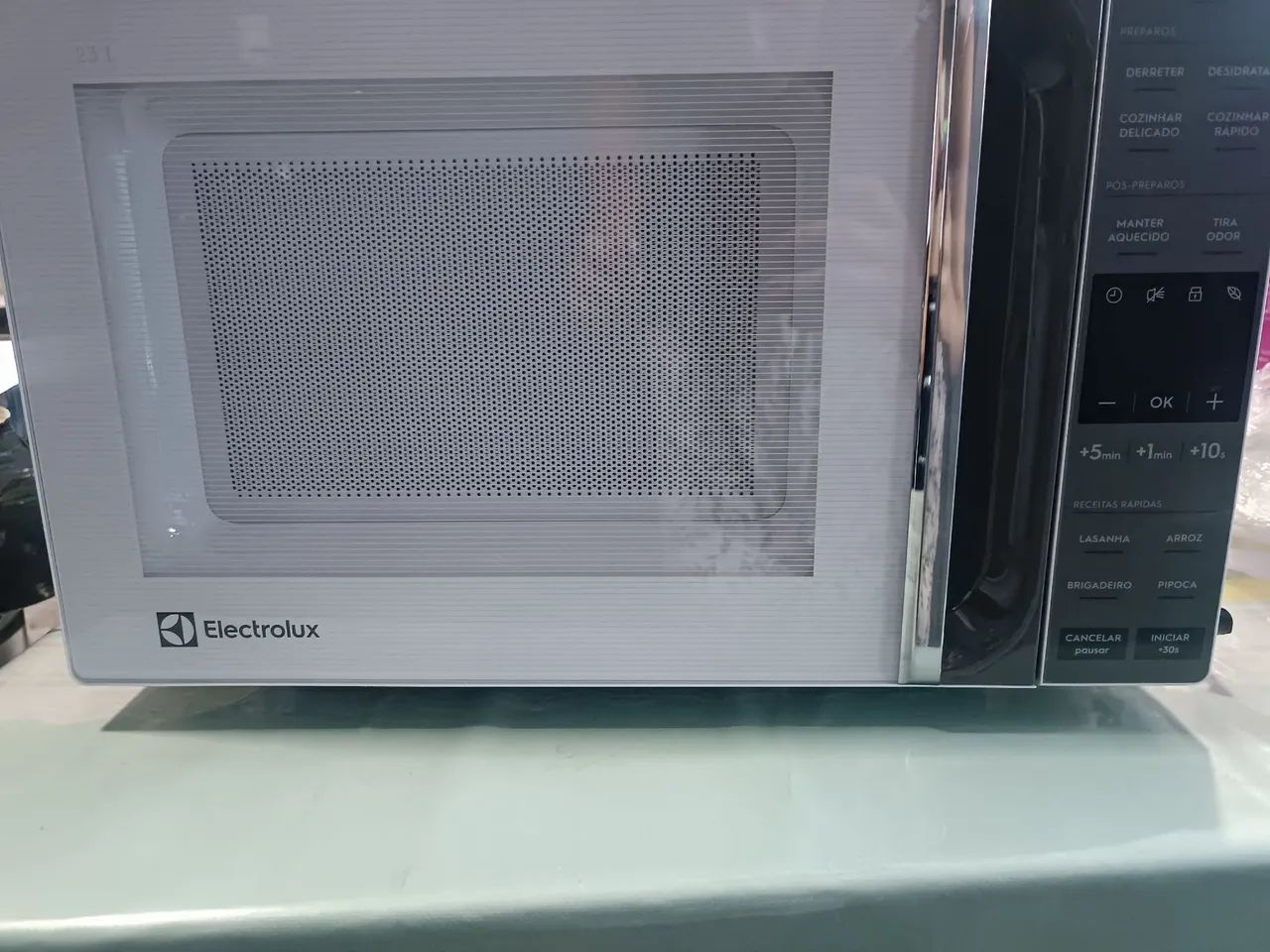 Microondas Eletrolux 34 litros - Foto 4