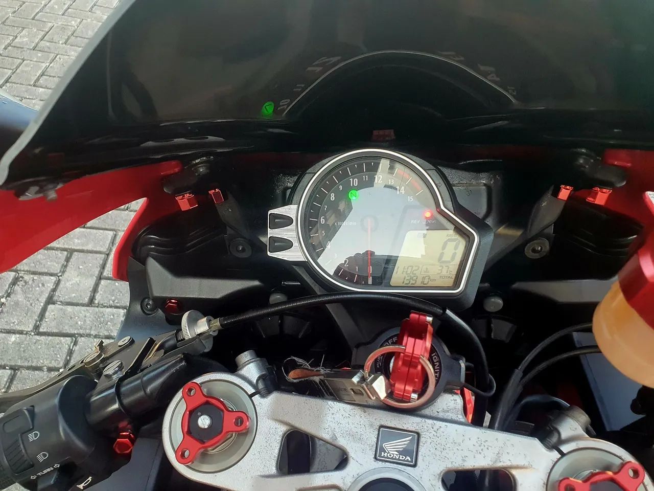 CBR 1000rr 14mil rodado  - Foto 4