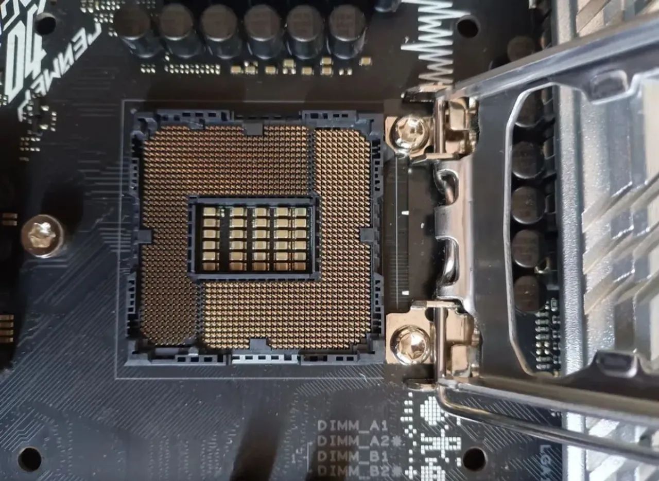 Strix z590 a ddr4 - Foto 4