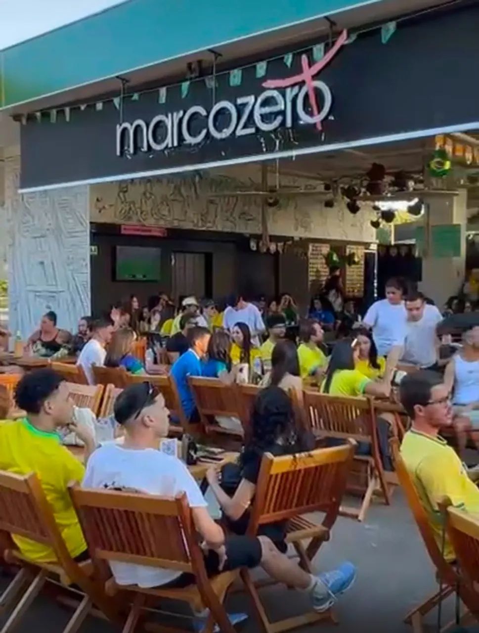 BAR E RESTAURANTE EM ÁREA NOBRE - OPORTUNIDADE ÚNICA
