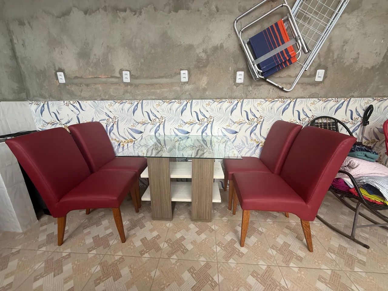 CONJUNTO SALA DE JANTAR C/ 4 CADEIRAS  - Foto 3