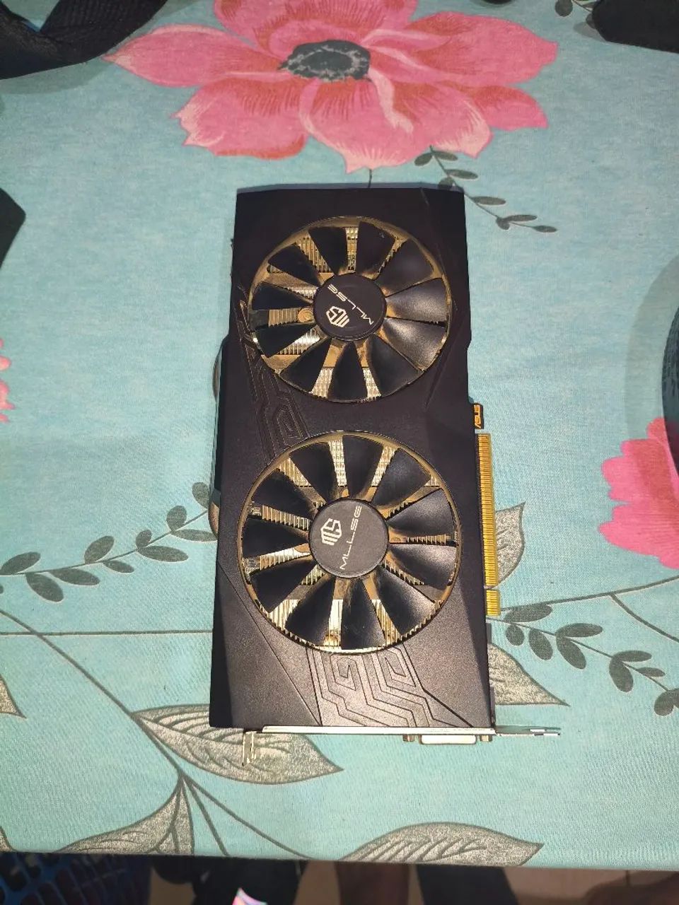 Placa de vídeo RX580 "defeito" - Foto 2