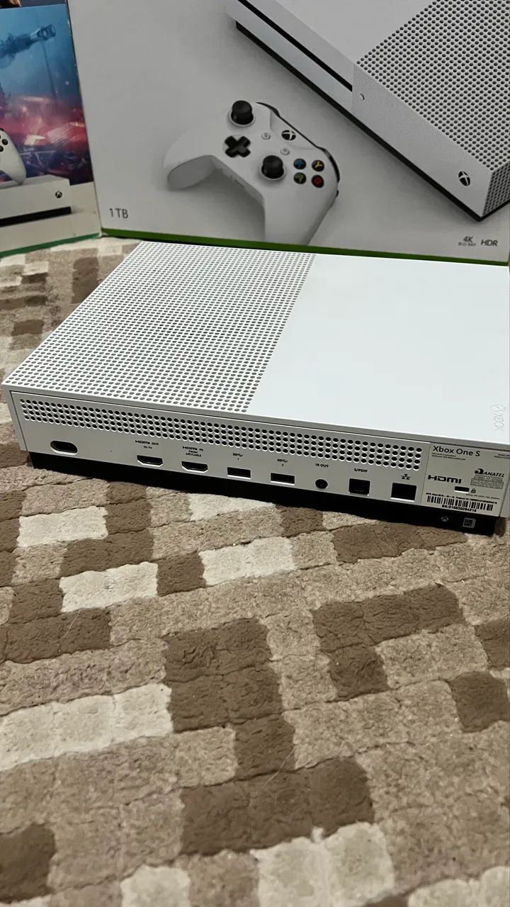 Xbox One S 1TB + 02 Jogos e 03 Meses de Garantia ( Loja Física ) - Foto 4