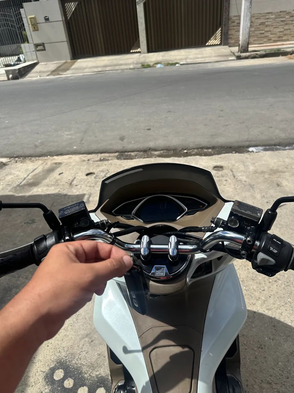 PCX DLX 20/20 COMPLETA  - Foto 4